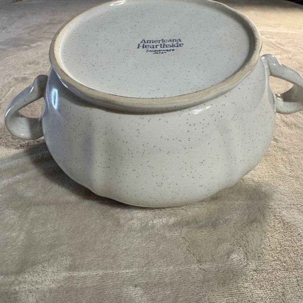 Americana Hearthside Berries n Cream Vintage Stoneware Sugar Bowl Casserole Set